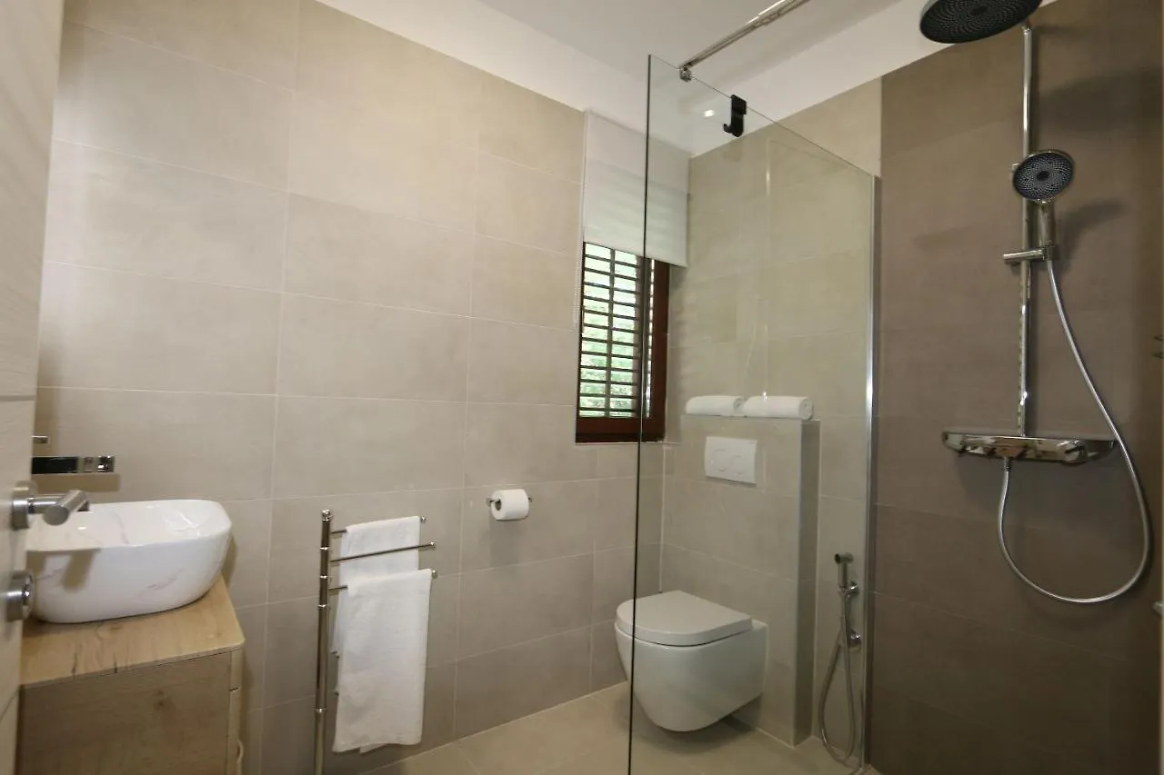 Apartment Elena Soline  Croatia
