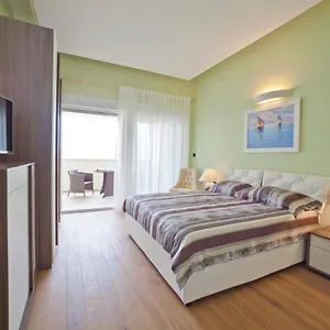  Apartman Almar