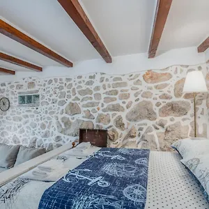  Apartman & Goga